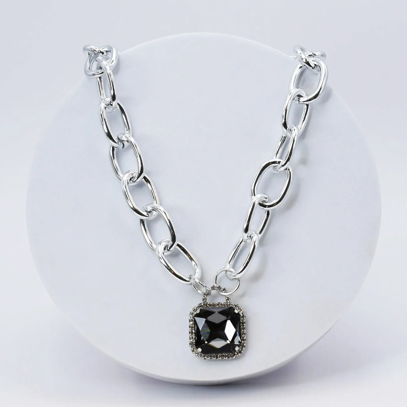 Black Glamour Chunk Necklace Silver