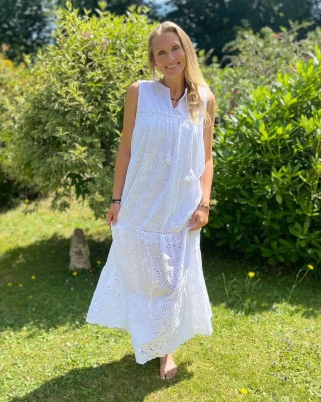 Broderie Anglaise Maxi Dress - White