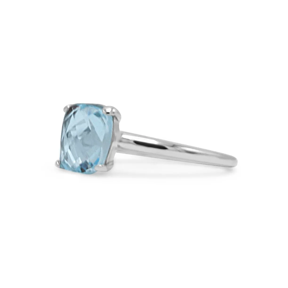 Faceted Blue Topaz Ring - 18ct White Gold