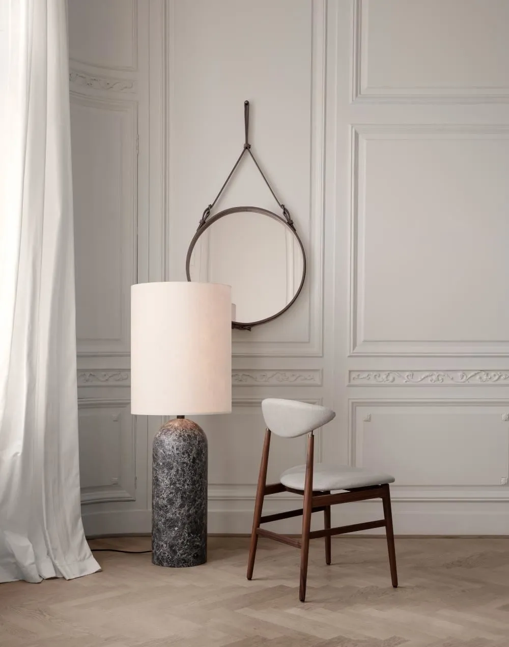 GUBI Gravity XL Floor Lamp