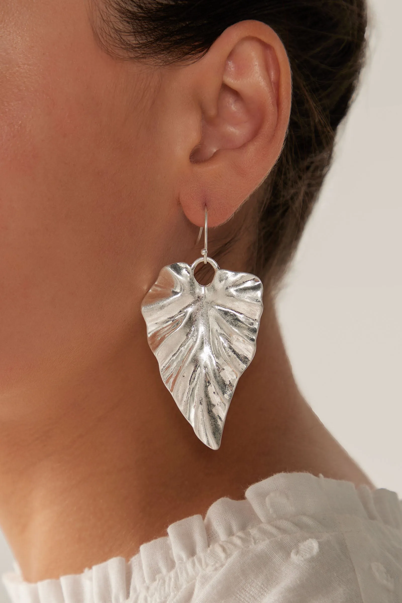 Mizu Leaf Earring - Silver