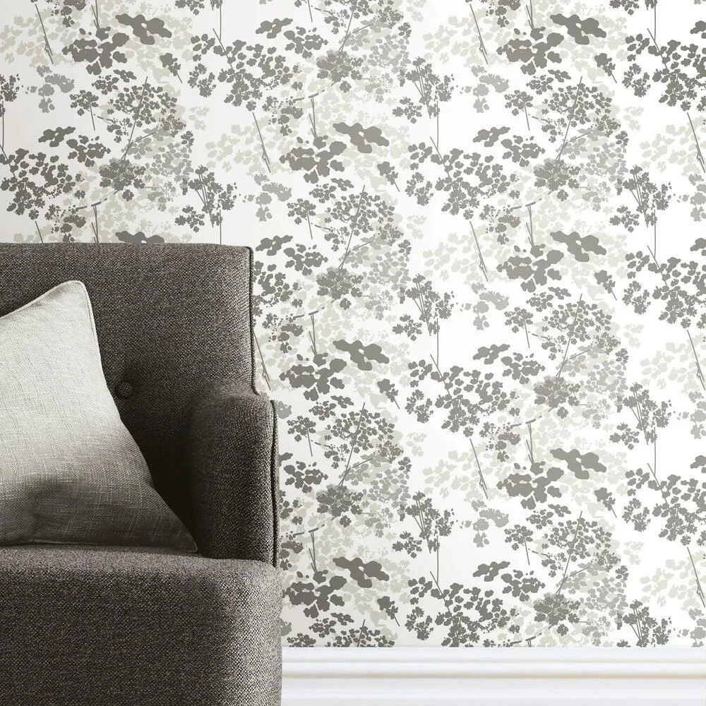 Queen Anne's Lace Peel & Stick Wallpaper