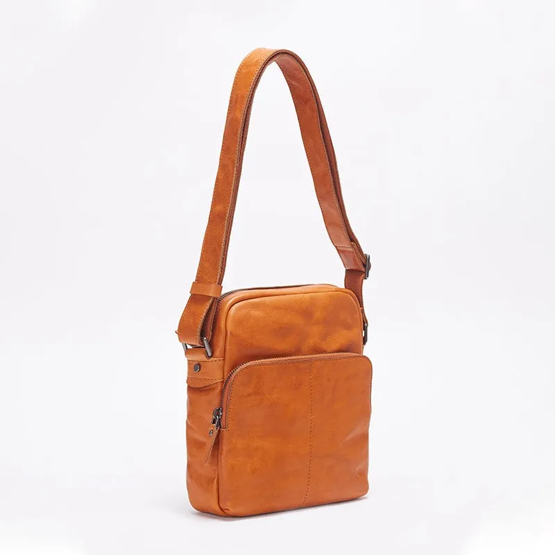 Retro Vegetable Tanned Cowhide Leather Messenger Bag