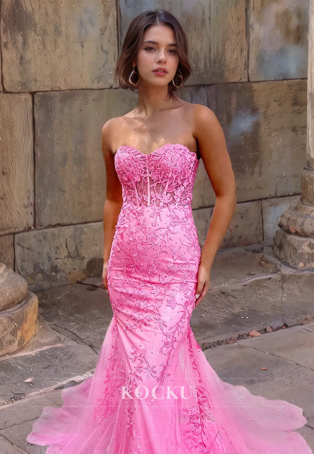 Strapless Mermaid Prom Dress Sleeveless Lace Long Formal Dress with Train