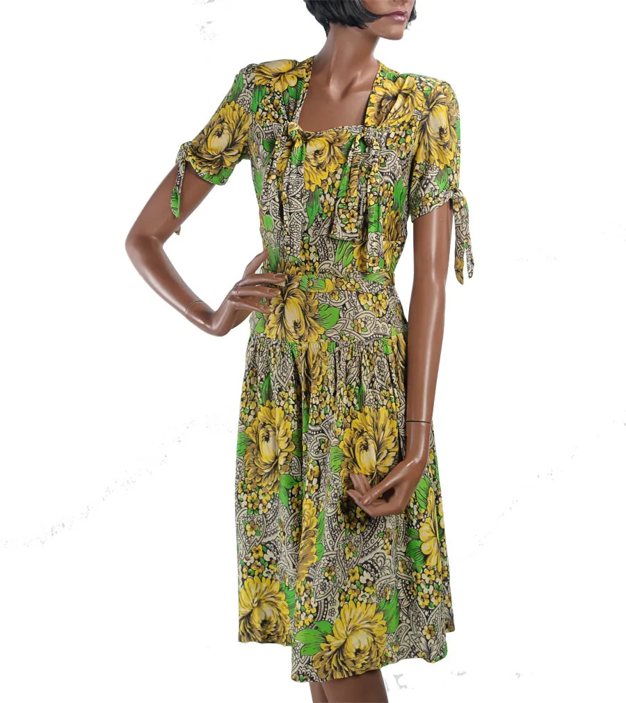 Women's 40s Dress Floral Paisley Print Vintage Jersey Drop Waist Yellow Green Small VFG